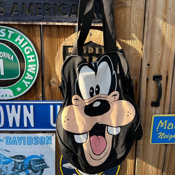 Disney Handbags - Rare Disney goofy tote bag